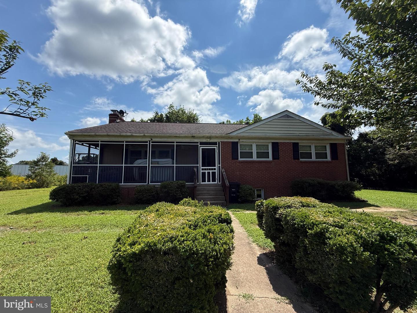 9545 James Madison Parkway, King George