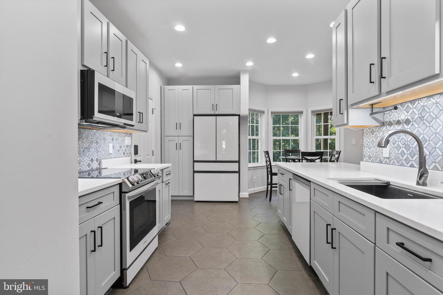 9501 Barbaras Way, King George