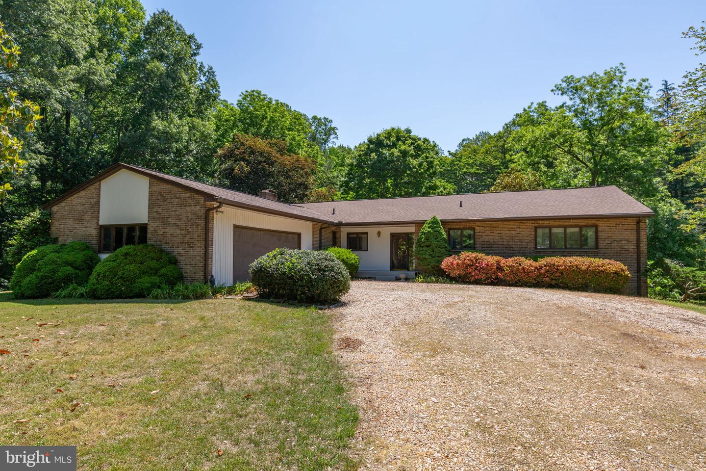 5434 Strawberry Lane