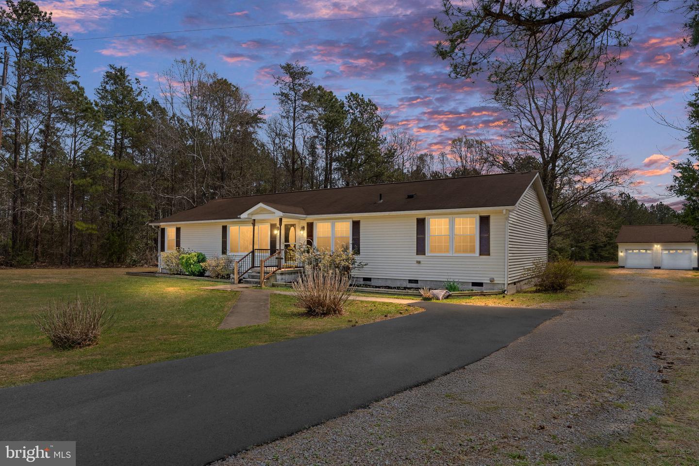 17250 Stoney Knoll Road