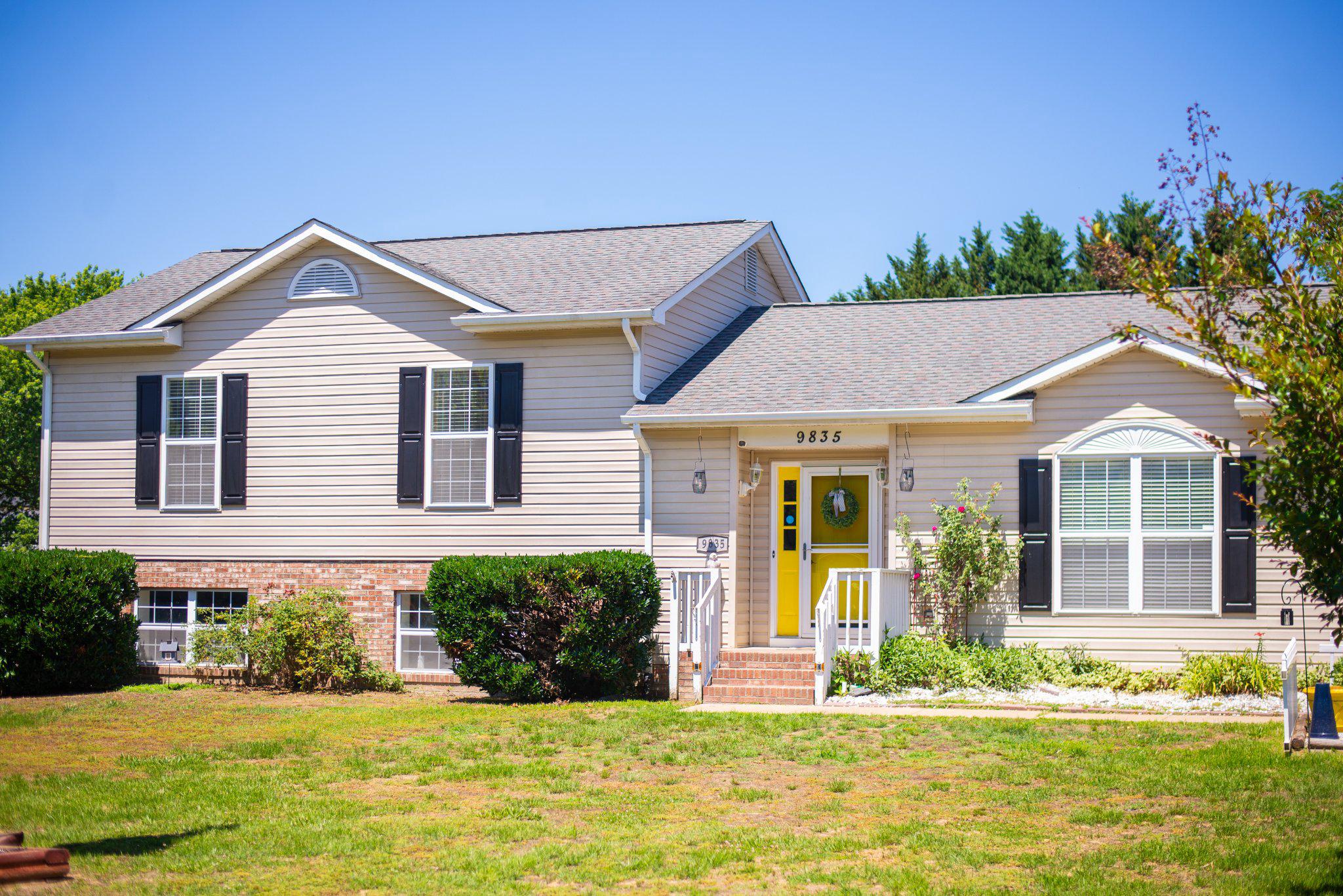 9835 Mohawk Drive