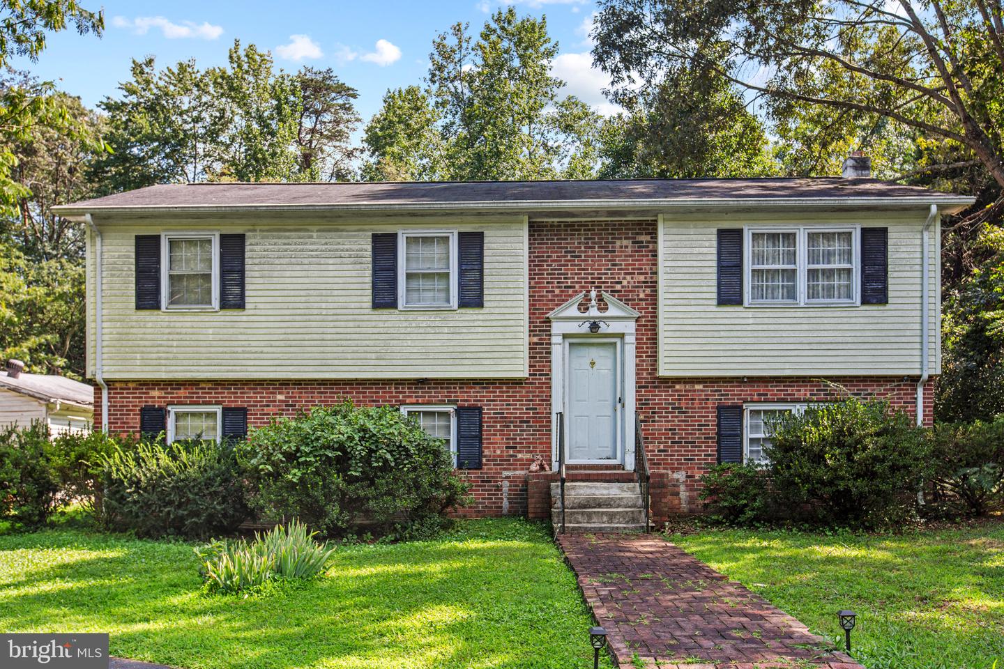 13142 Bradley Lane