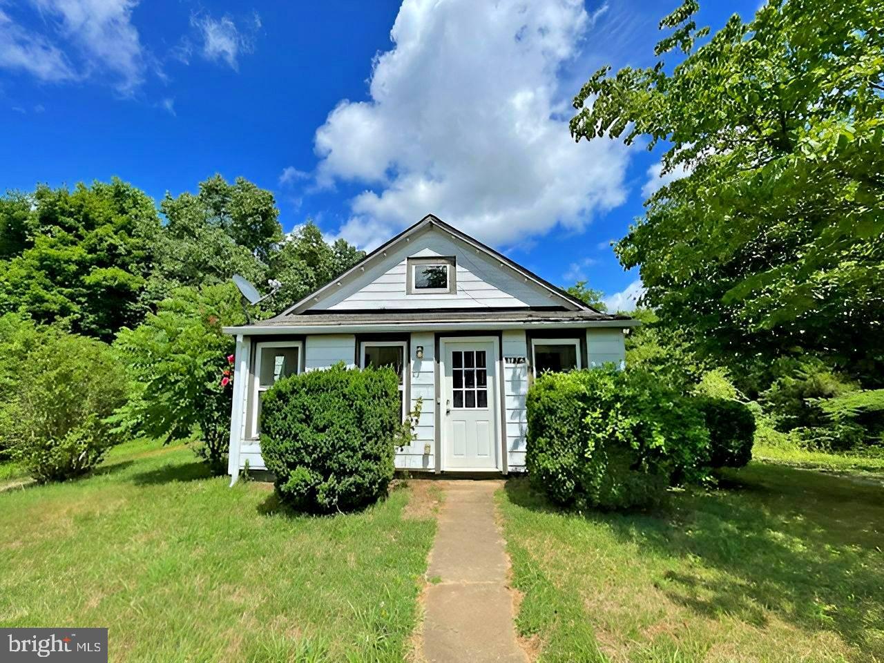 1974 Ellisville Drive, Louisa