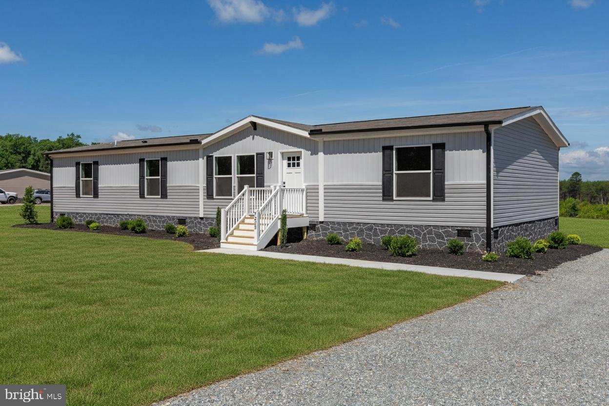 7225 Shannon Hill Road, Louisa