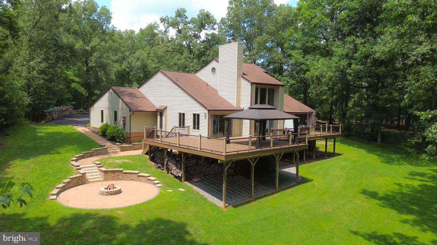 282 Lakeway Road, Mineral