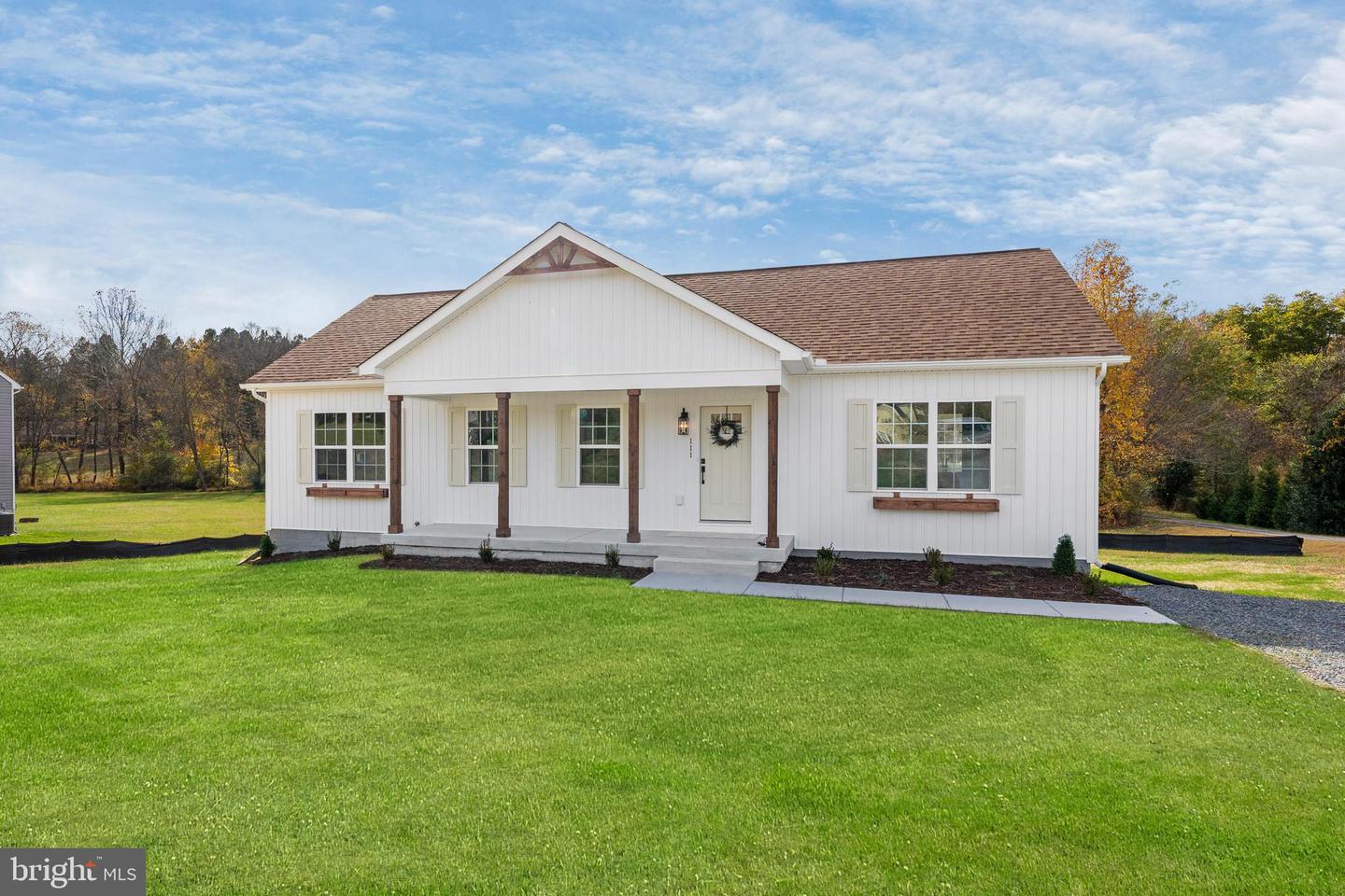 111 Fairway Drive, Louisa