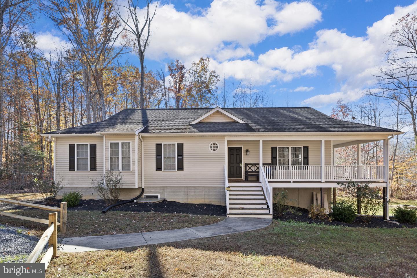 14 Oak Road