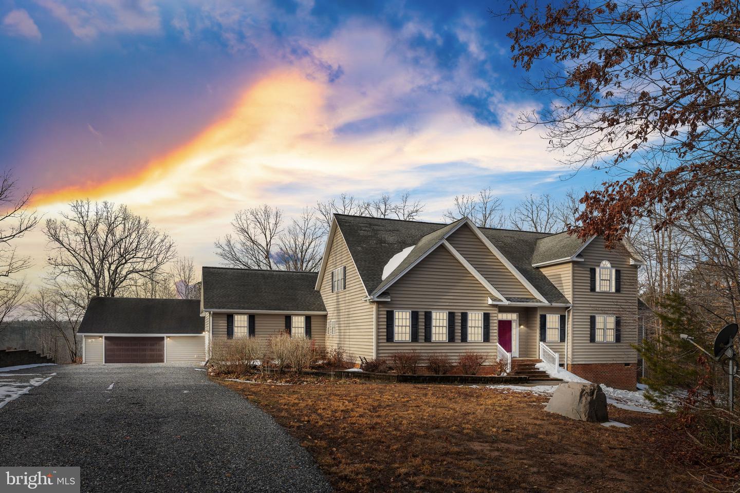 2481 Yanceyville Road, Louisa