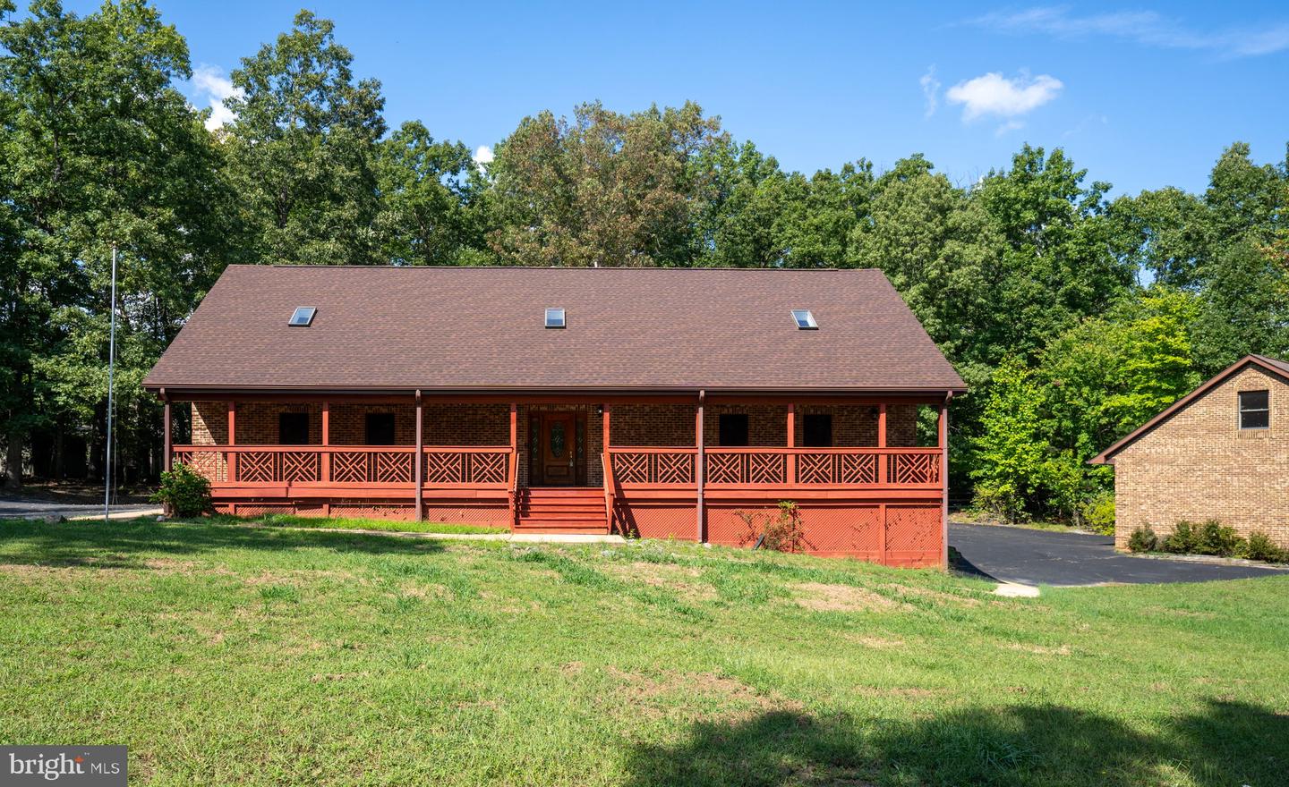 74 Wood Cove Court, Mineral
