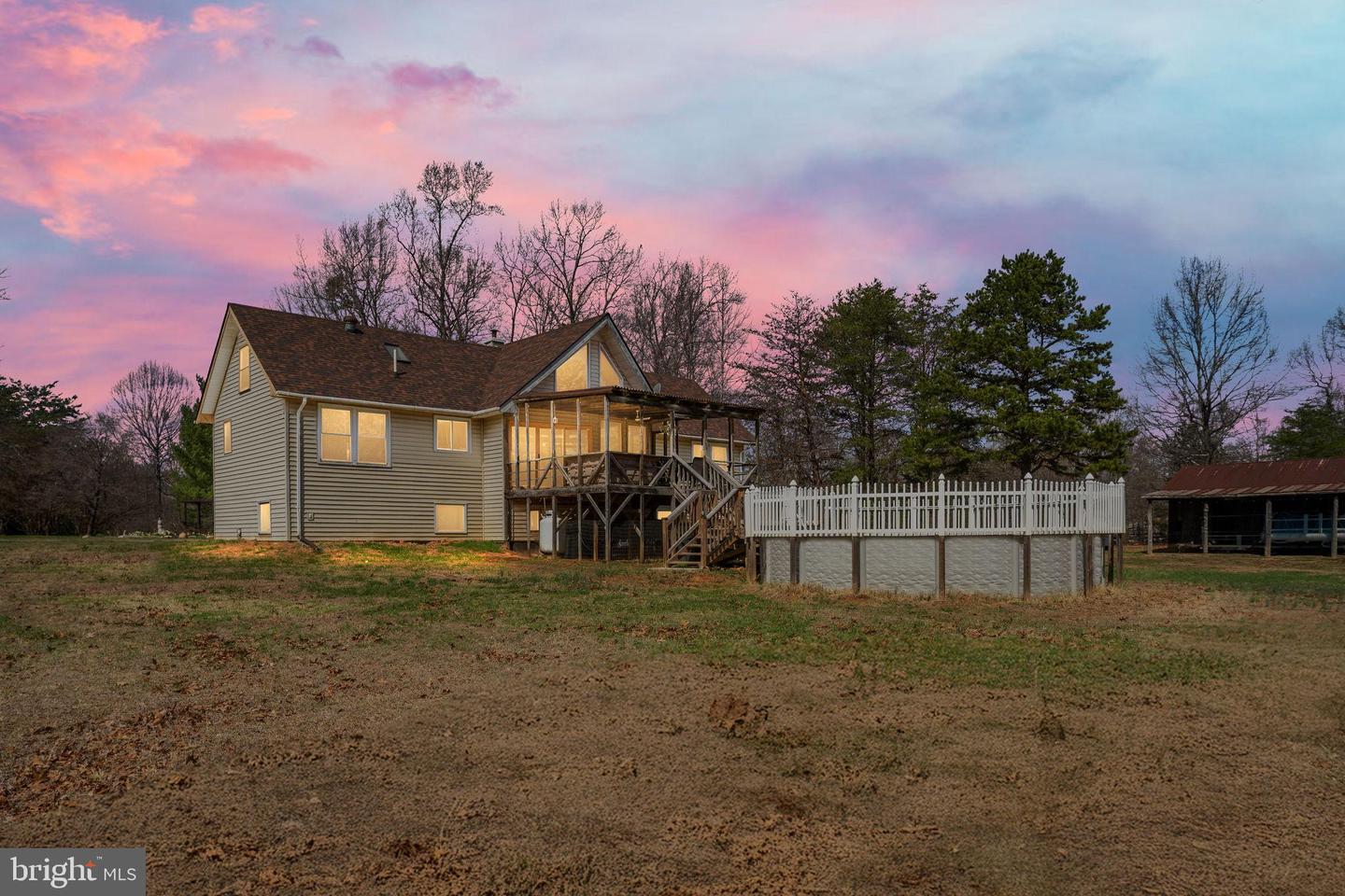 586 Jacoby Road, Louisa