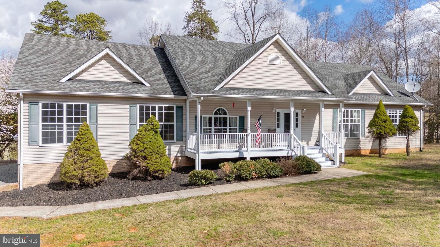 2203 Campbell Road, Keswick