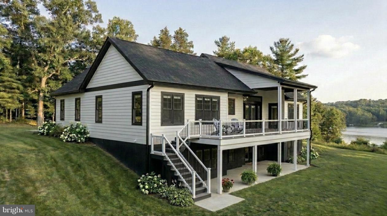 59 Compass Cove