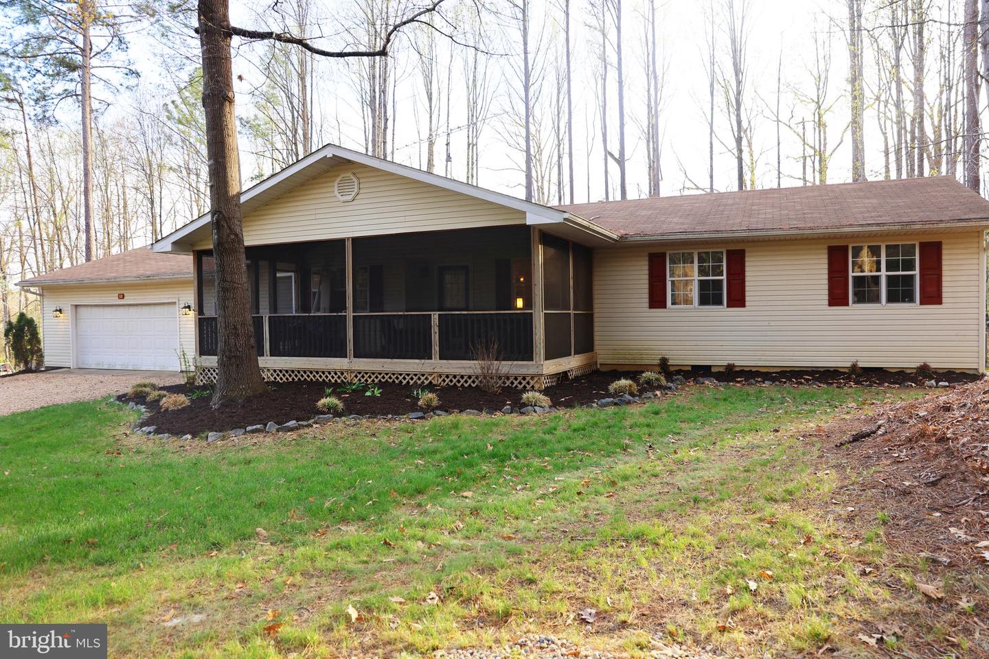 32 Miltons Lane