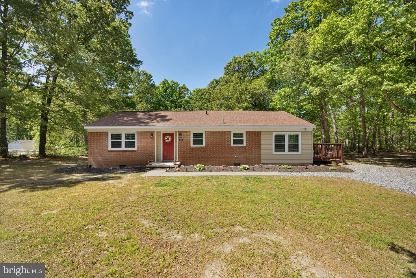 919 Chalklevel Road, Louisa