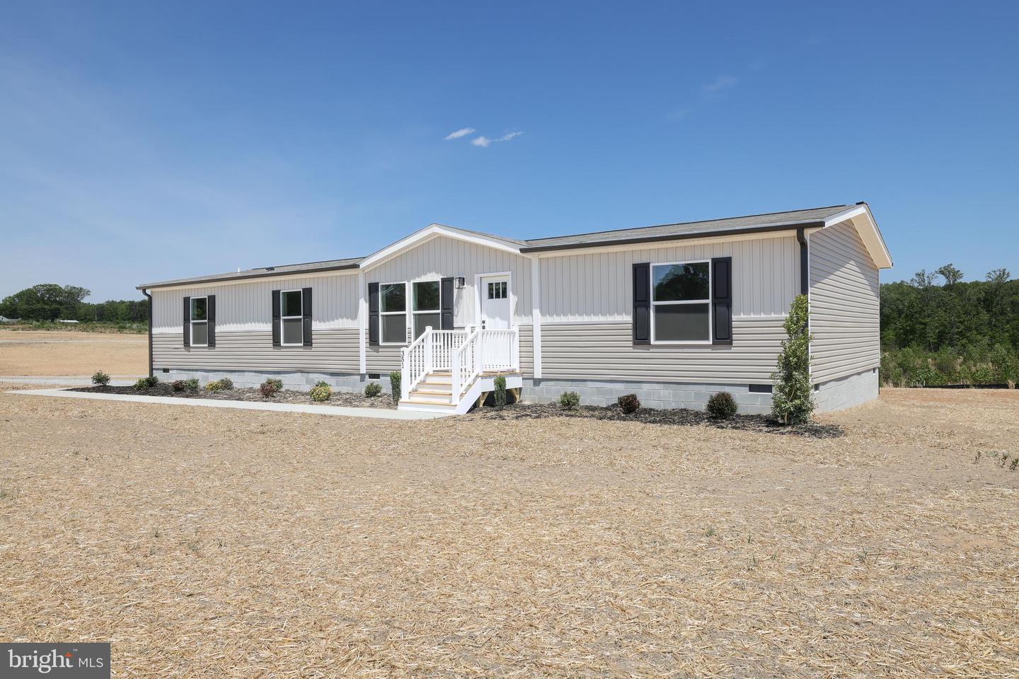 351 Moorefield Rd