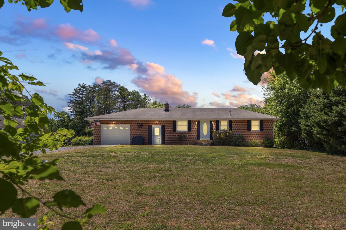 108 Melton Manor Dr