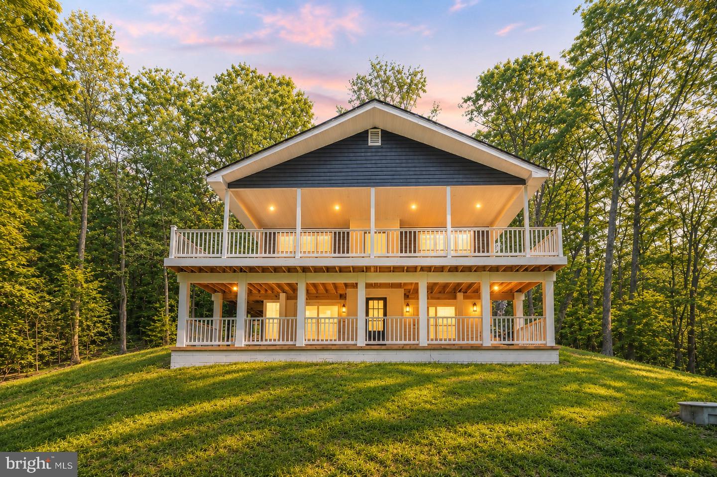 76 Clear Water Lane, Louisa
