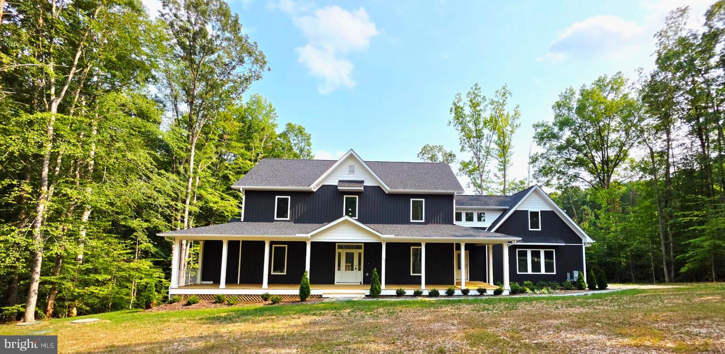 515 Noahs Landing Drive