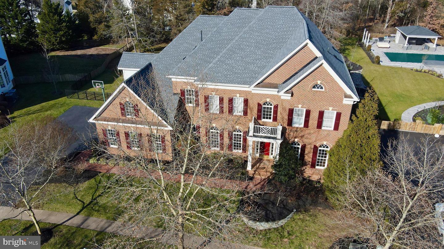 18733 Upper Meadow Drive, Leesburg