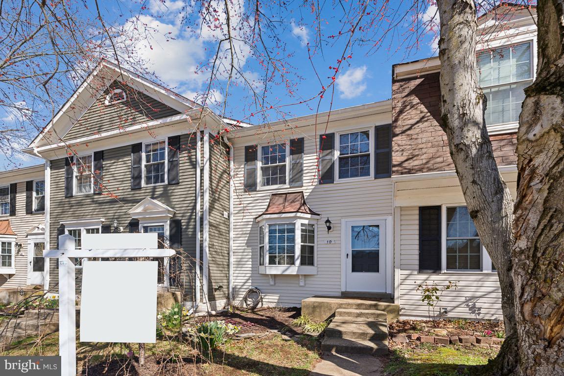 10 Southall Court, Sterling