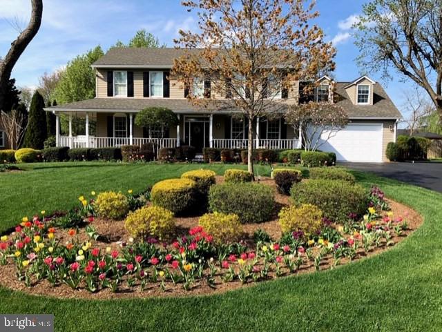 811 W Country Club Drive, Purcellville