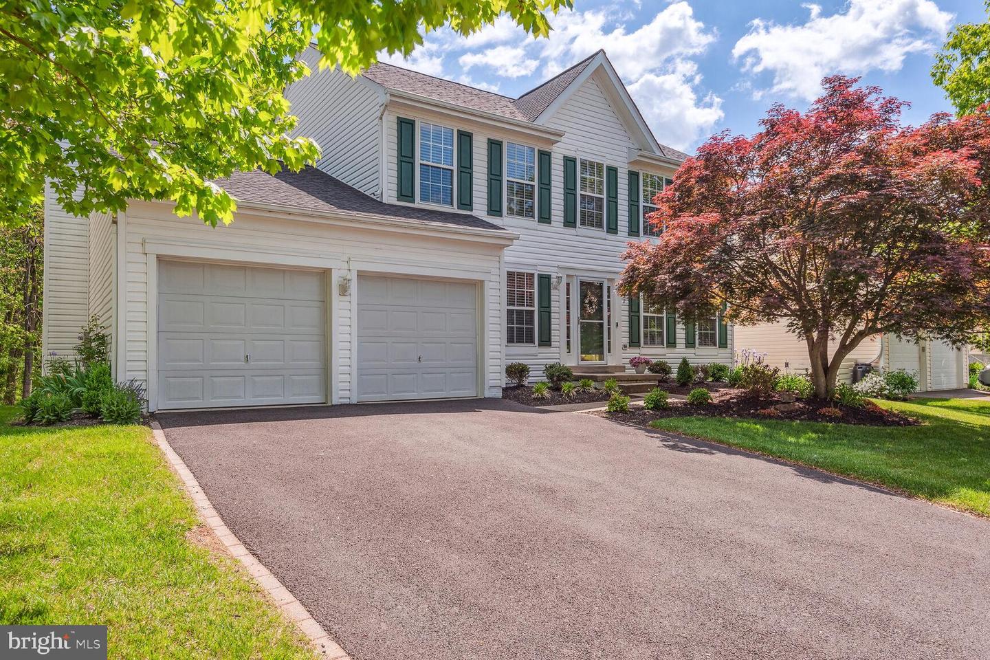 17346 Arrowood Place, Round Hill