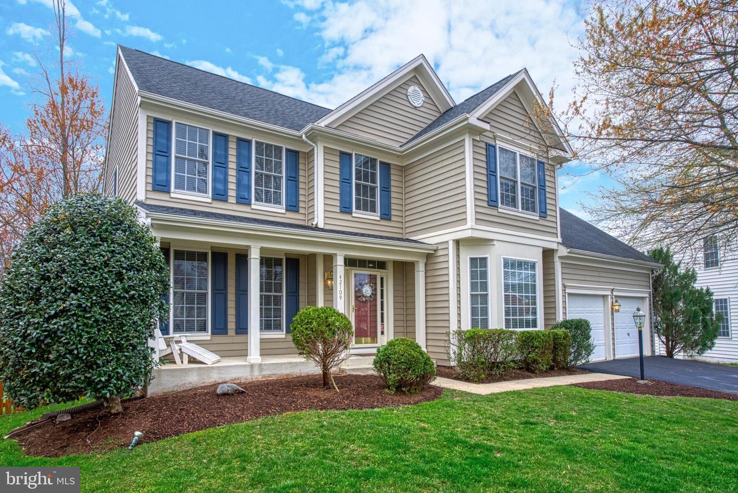 42109 Glacier Bay Court, Aldie