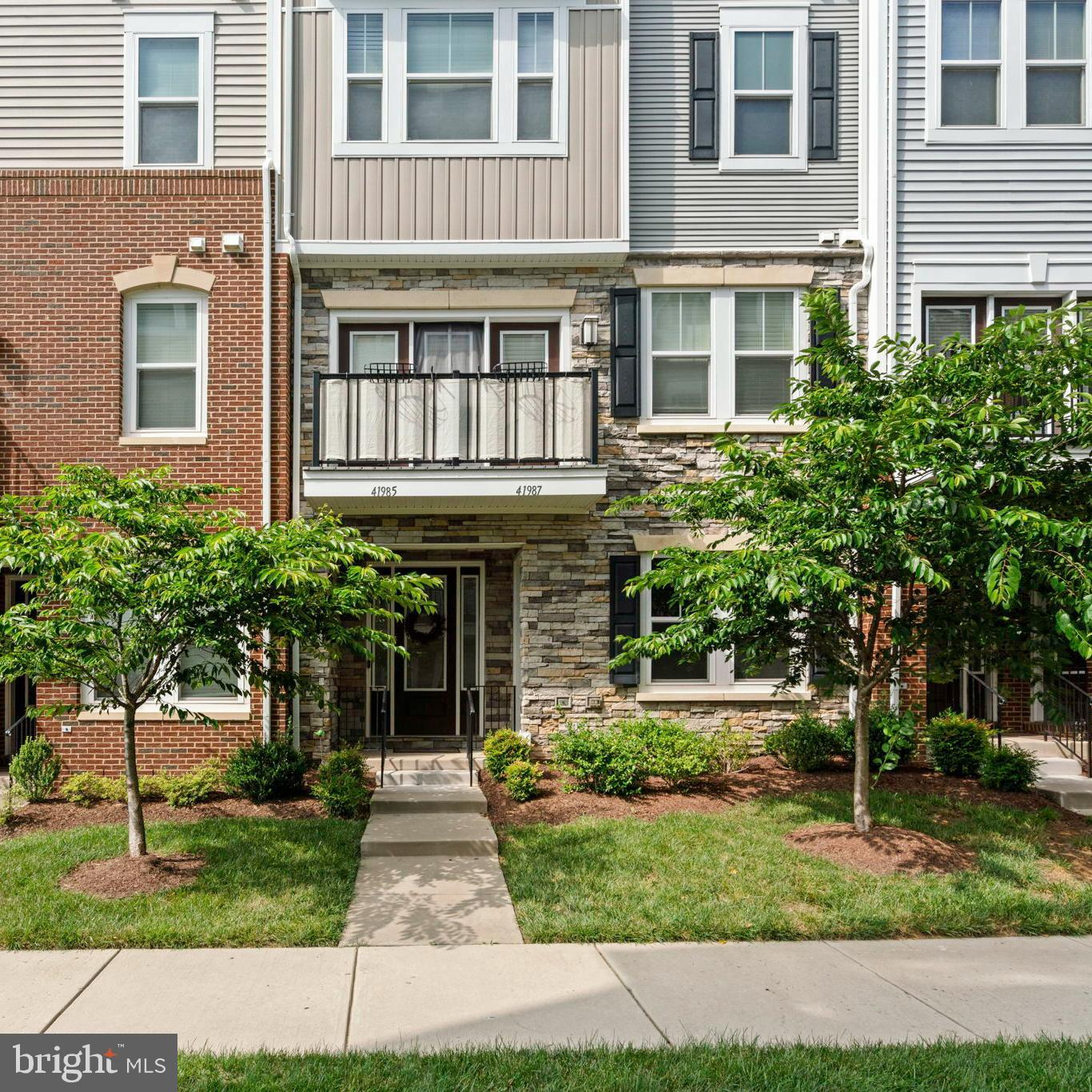 41985 White Mills Terrace, Aldie