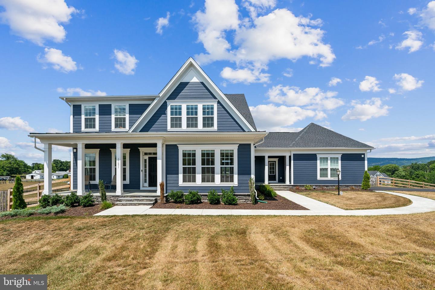 17691 Lakefield Road, Round Hill