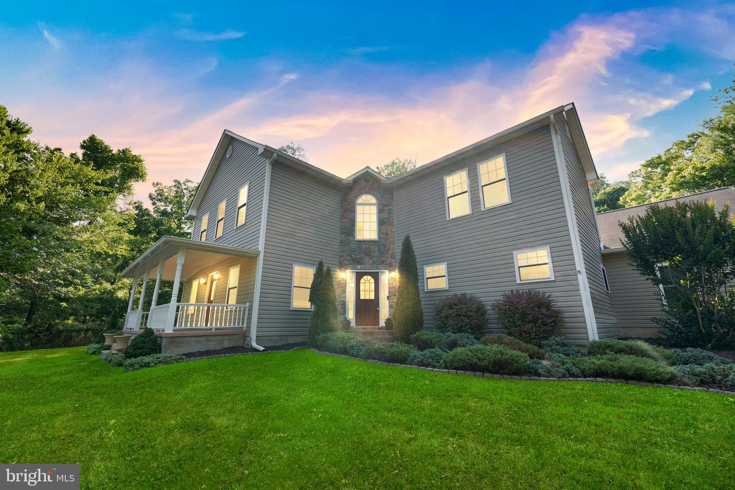 18944 Woodburn Road, Leesburg