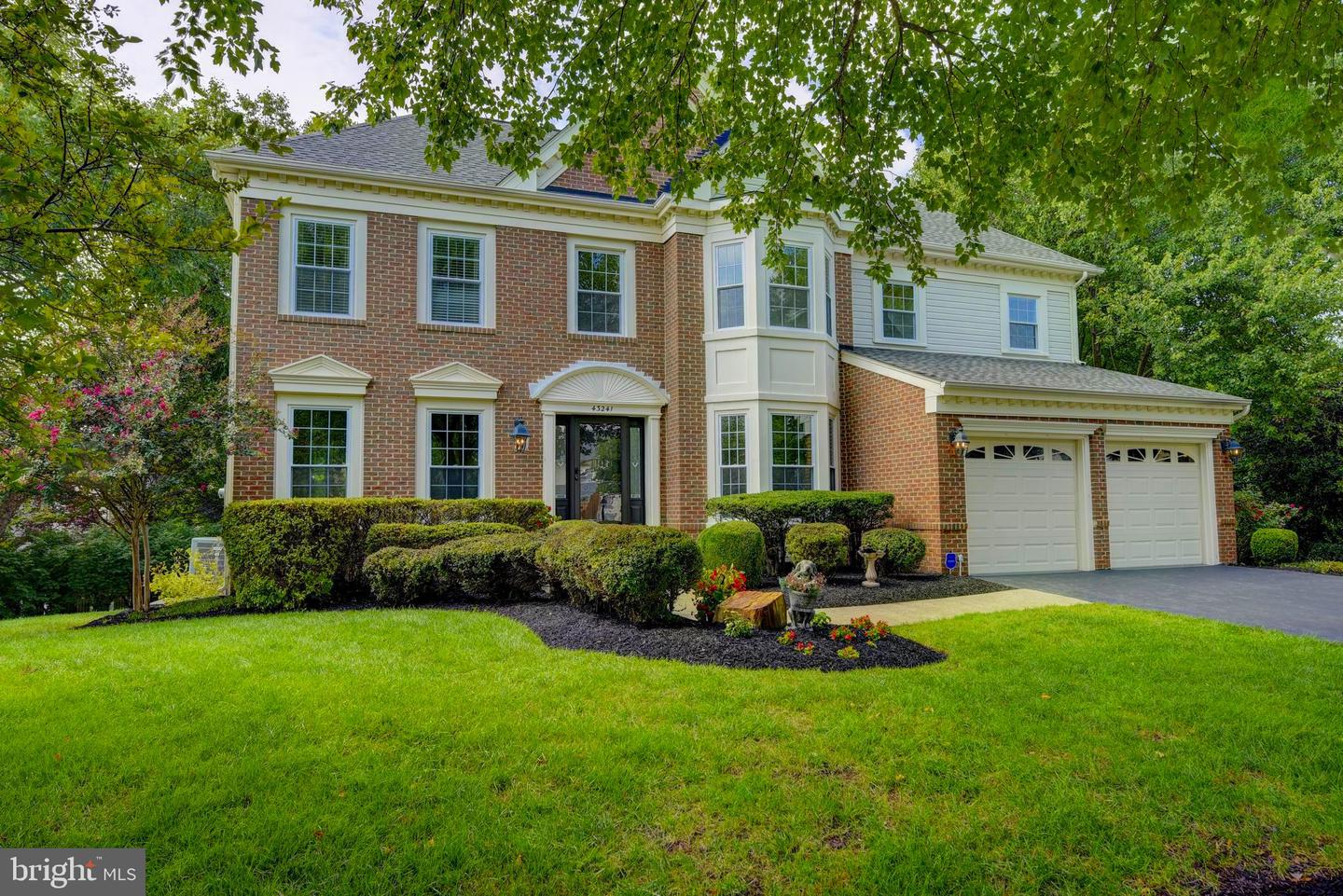 43241 Katie Leigh Court, Ashburn