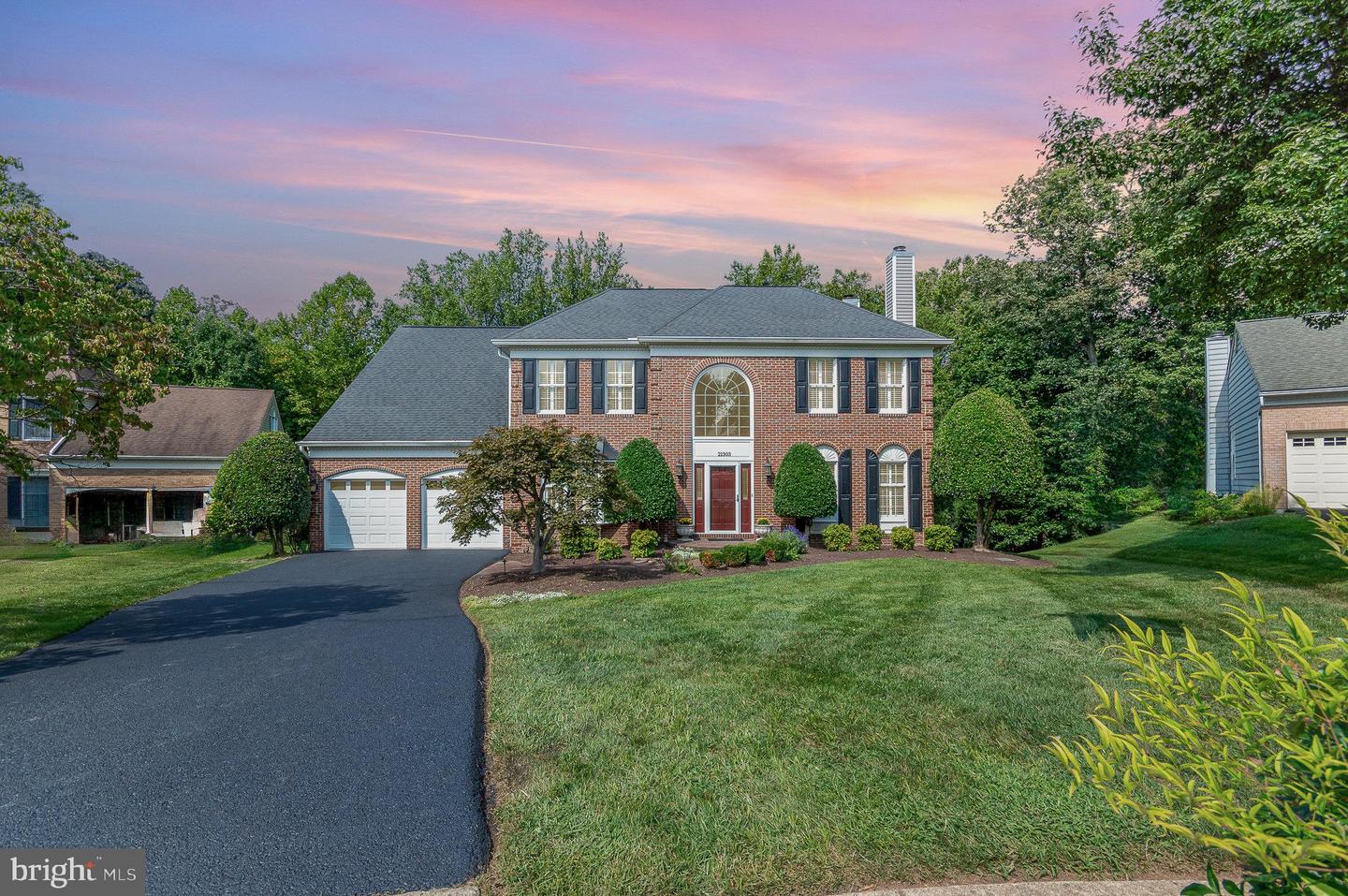 21303 Windrush Court, Potomac Falls