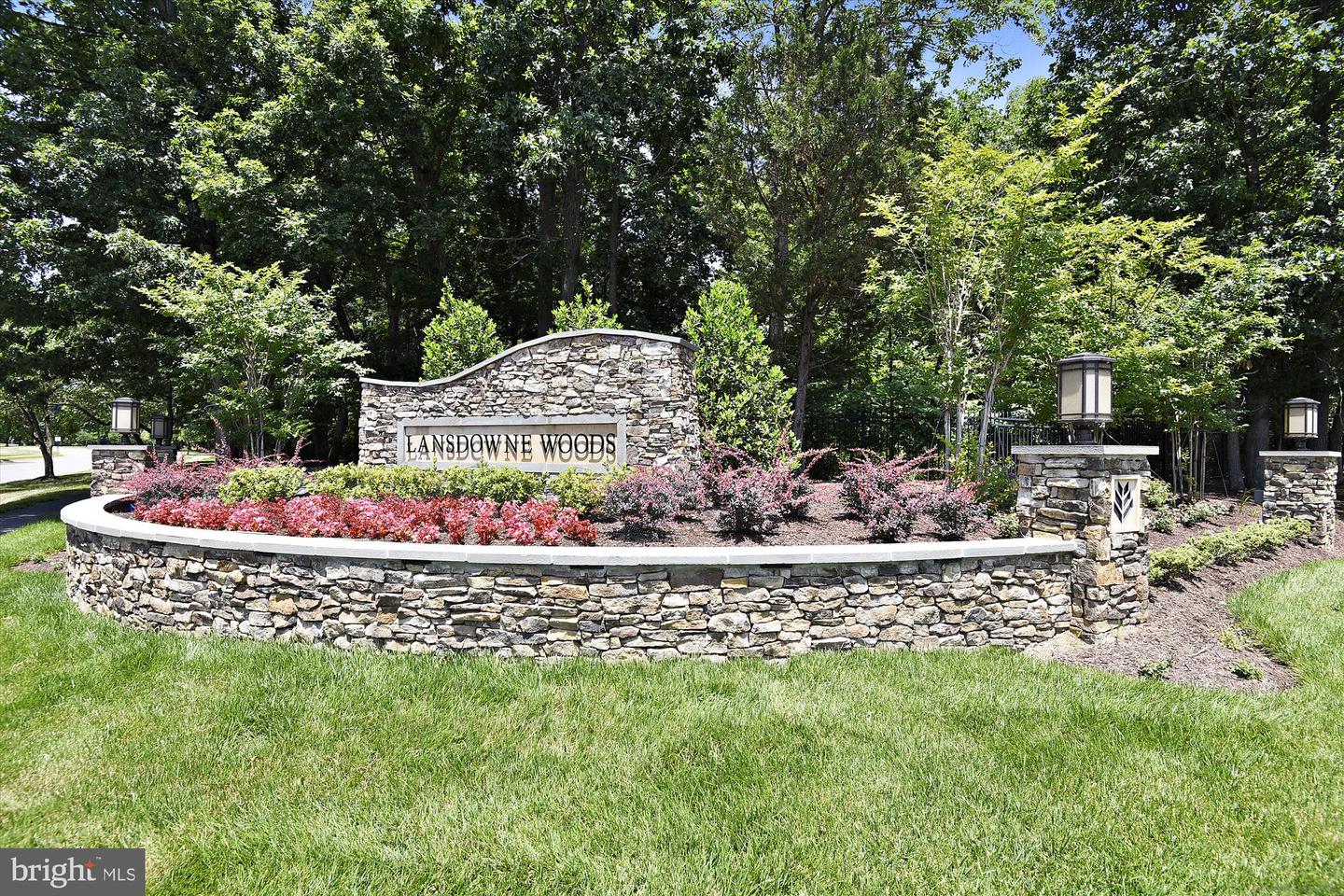 19375 Cypress Ridge Terrace #416, Leesburg