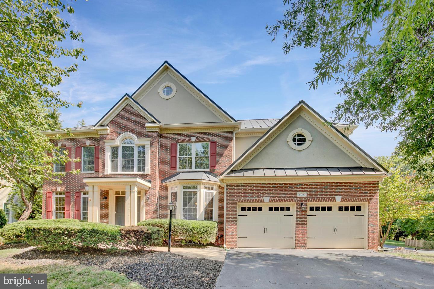306 Gaines Court SW, Leesburg