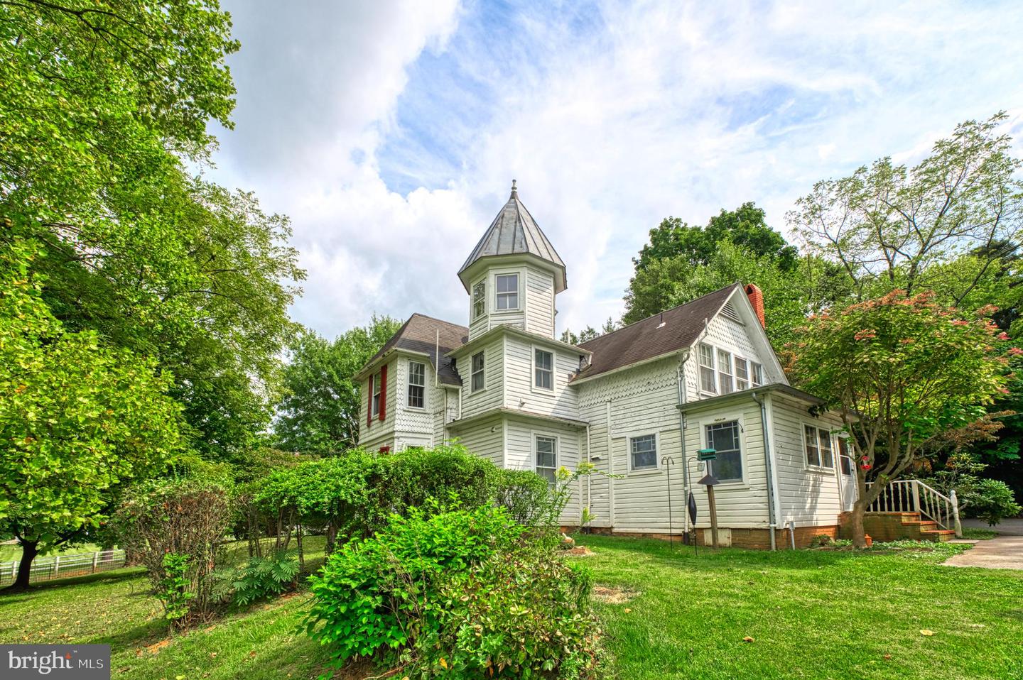 17115 Simpson Circle, Paeonian Springs
