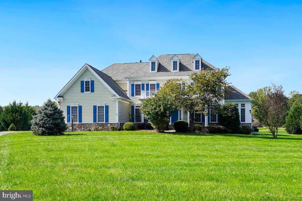 16927 Golden Leaf Court, Hamilton