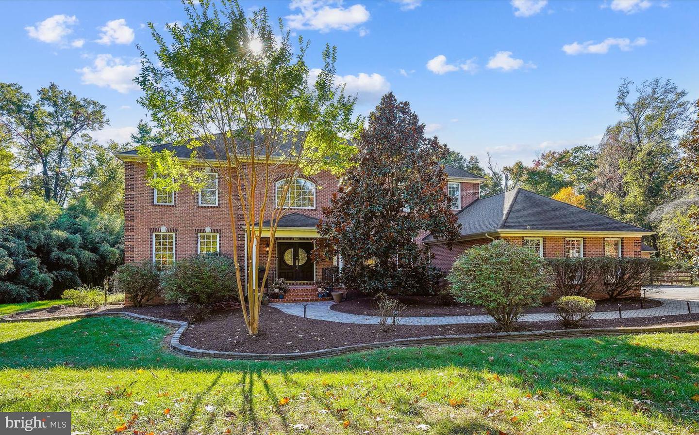 19397 Hundred Acres Lane, Leesburg