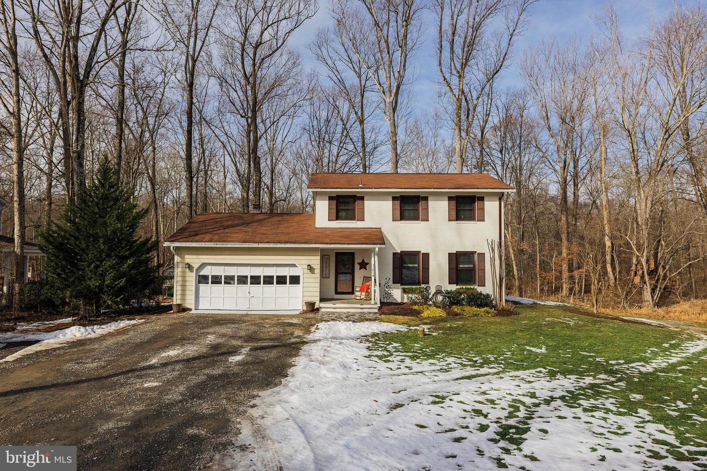 214 Lake Drive, Sterling
