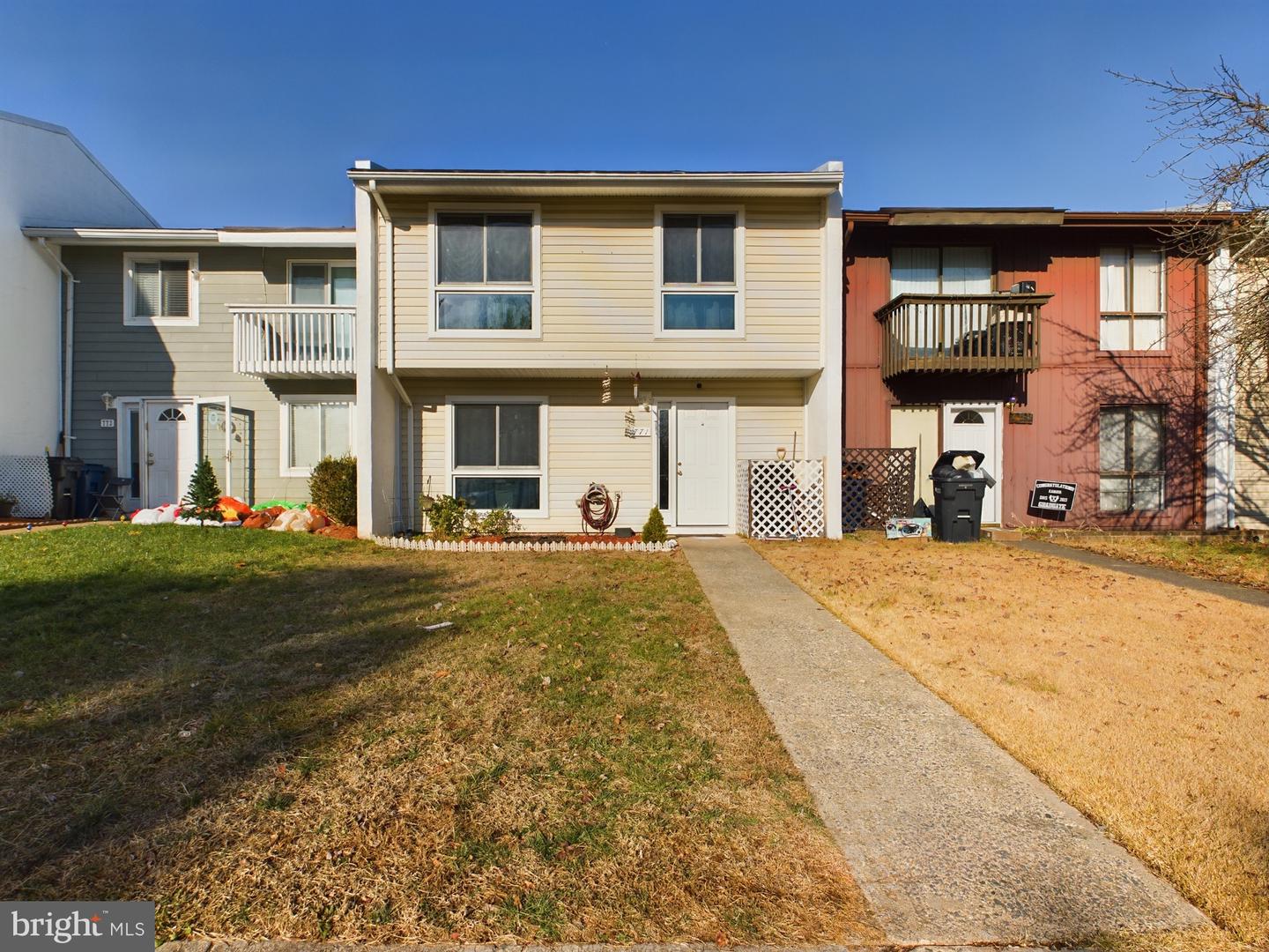 771 Sugarland Run Drive, Sterling
