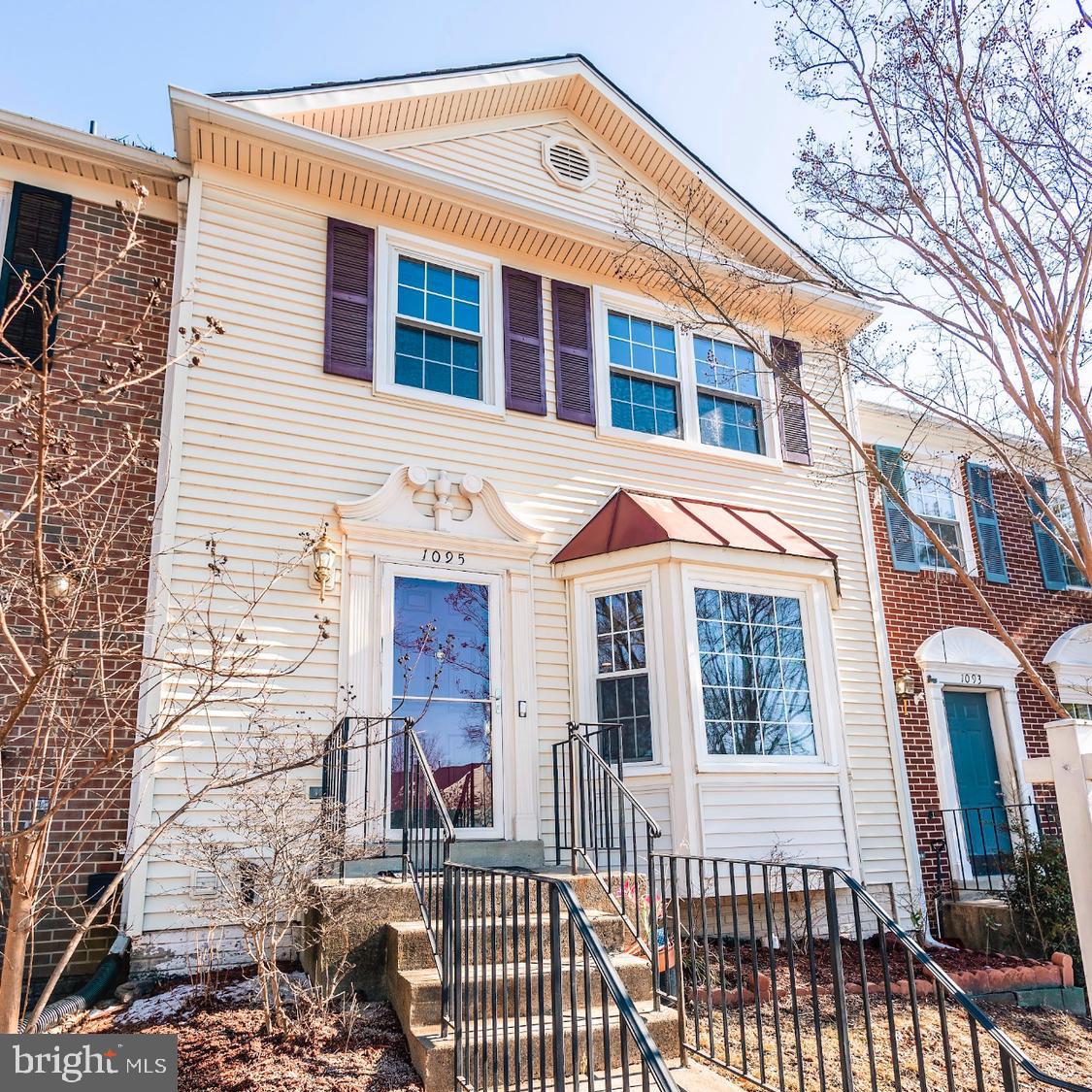 1095 Smartts Lane NE, Leesburg