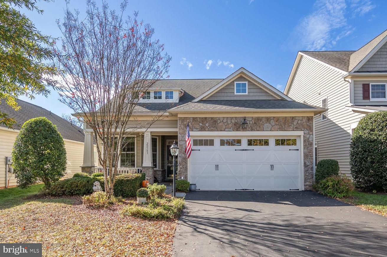 20583 Crescent Pointe Place, Ashburn