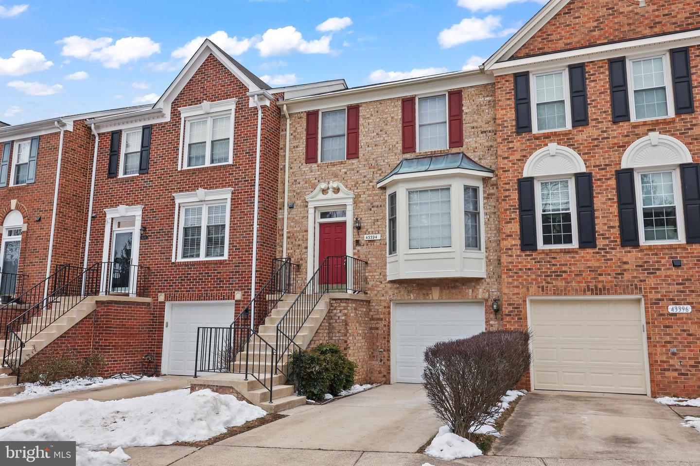 43394 Livery Square, Ashburn
