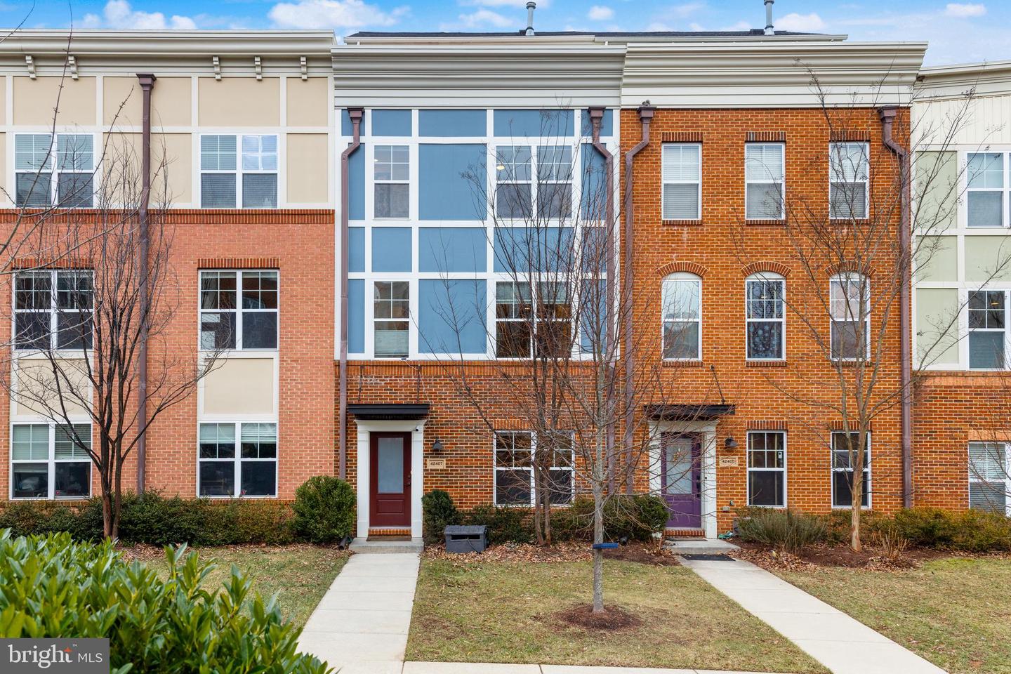 42407 Pale Iris Terrace, Brambleton
