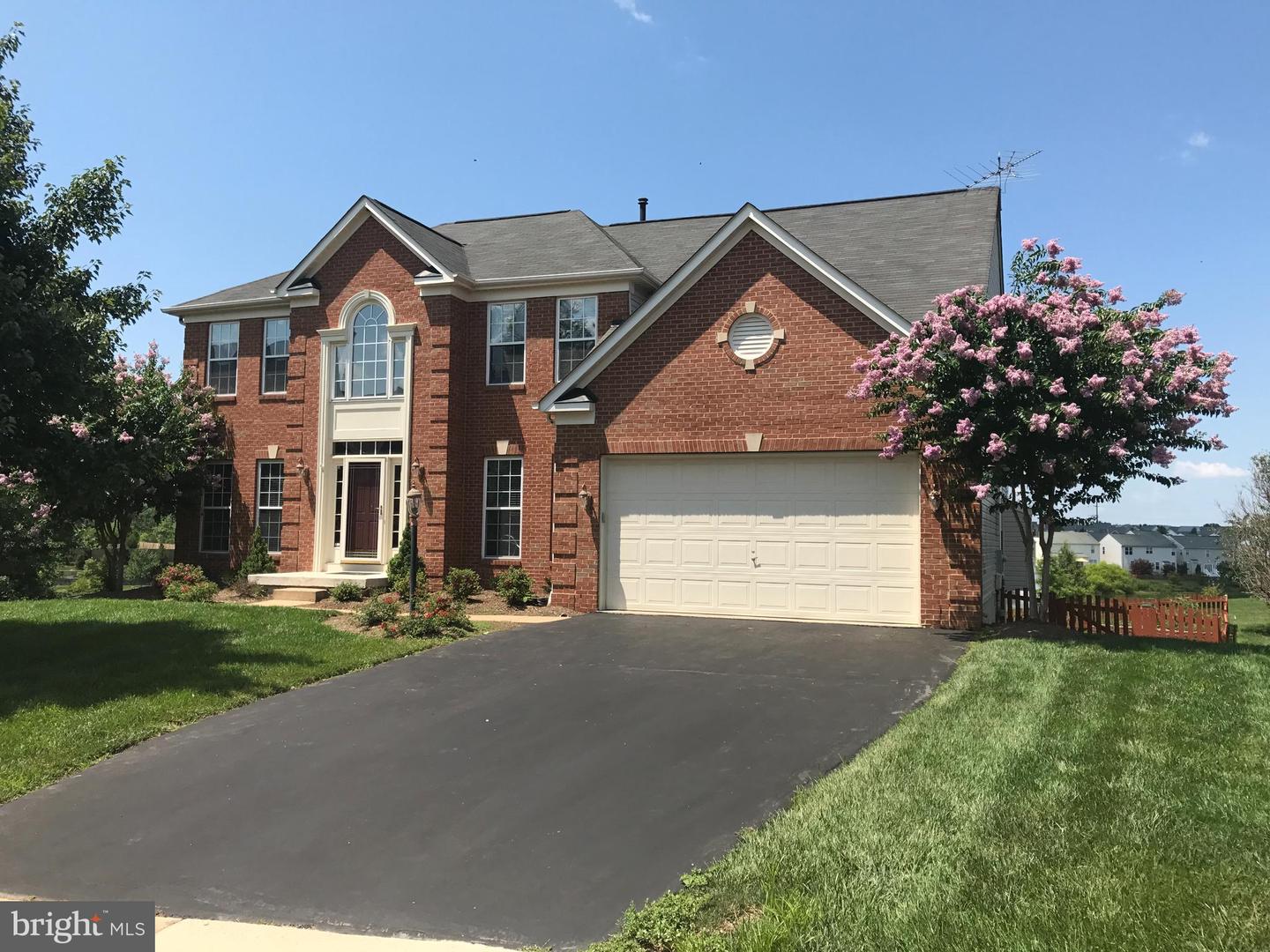 137 Burnell Place SE, Leesburg