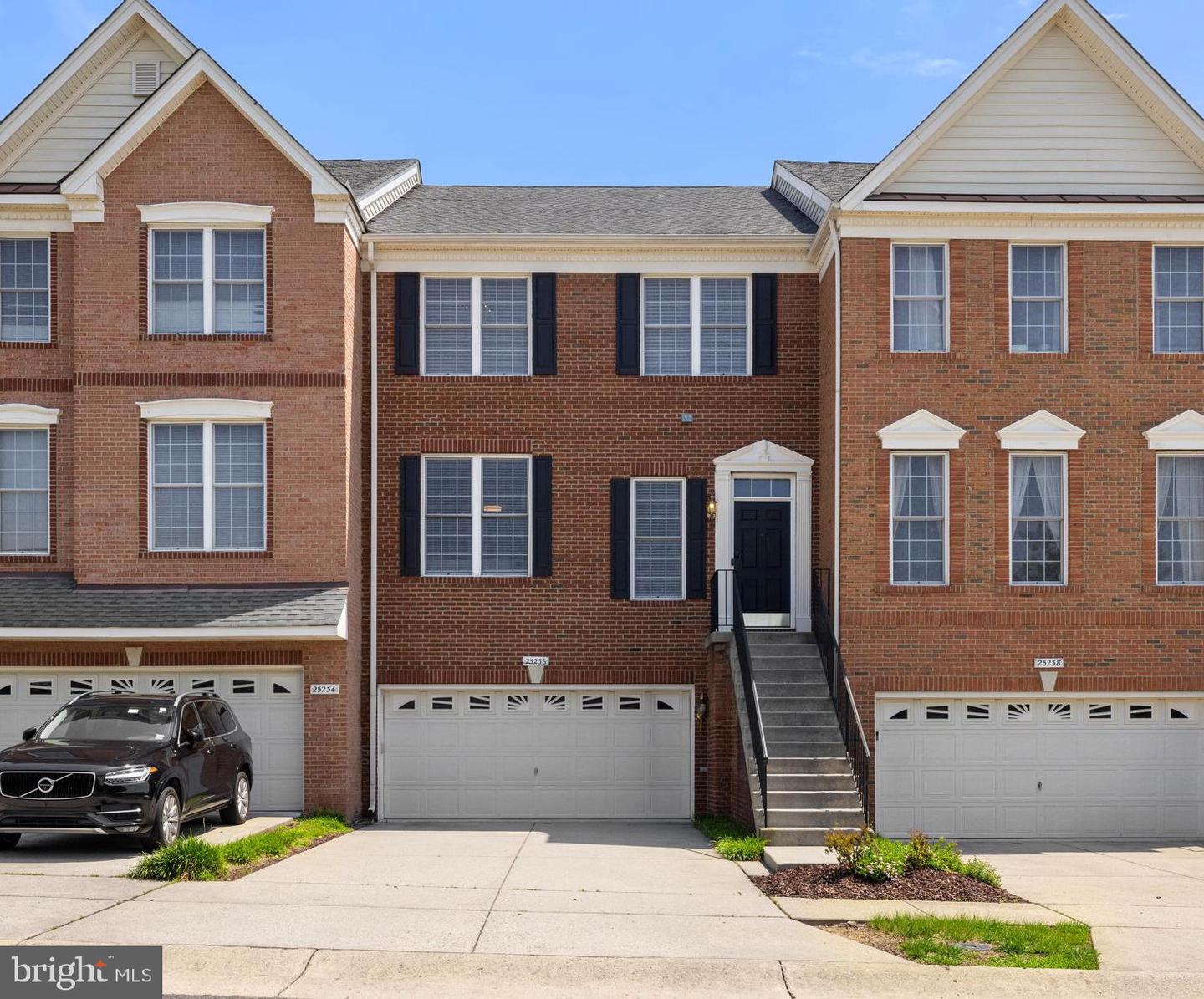 25236 Whippoorwill Terrace, Chantilly