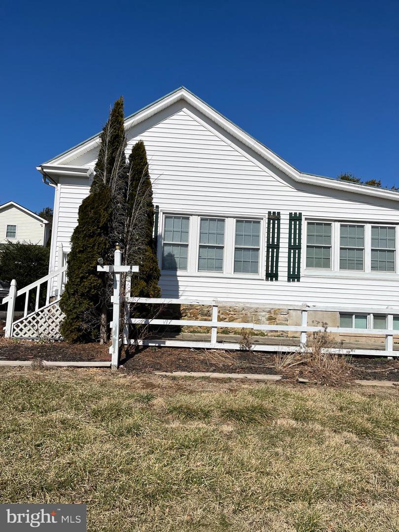 18936 Harmony Church Road, Leesburg