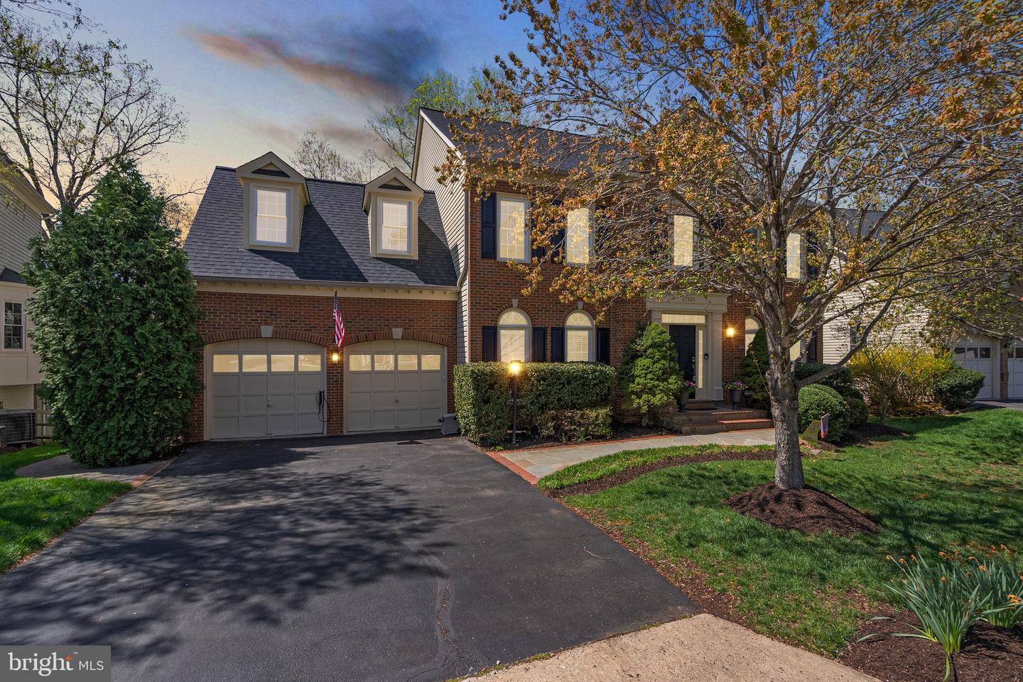 47325 Middle Bluff Place, Sterling
