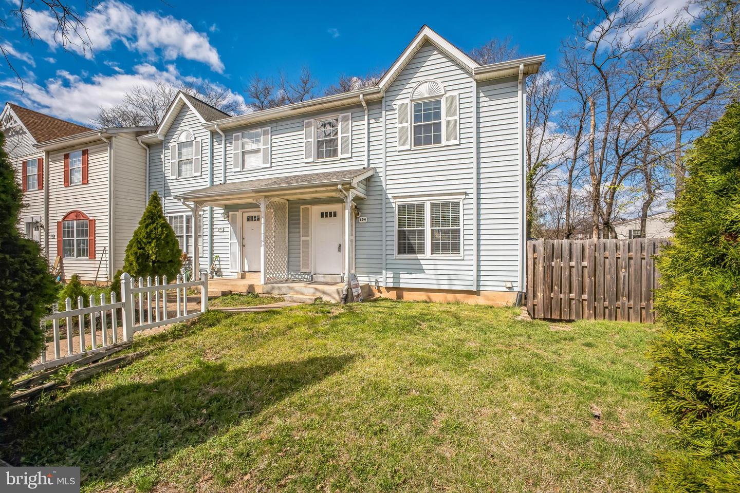 199 Meadows Lane NE, Leesburg