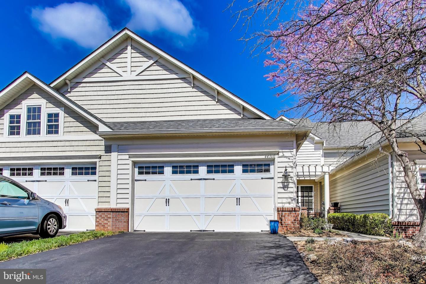 44360 Maltese Falcon Square, Ashburn