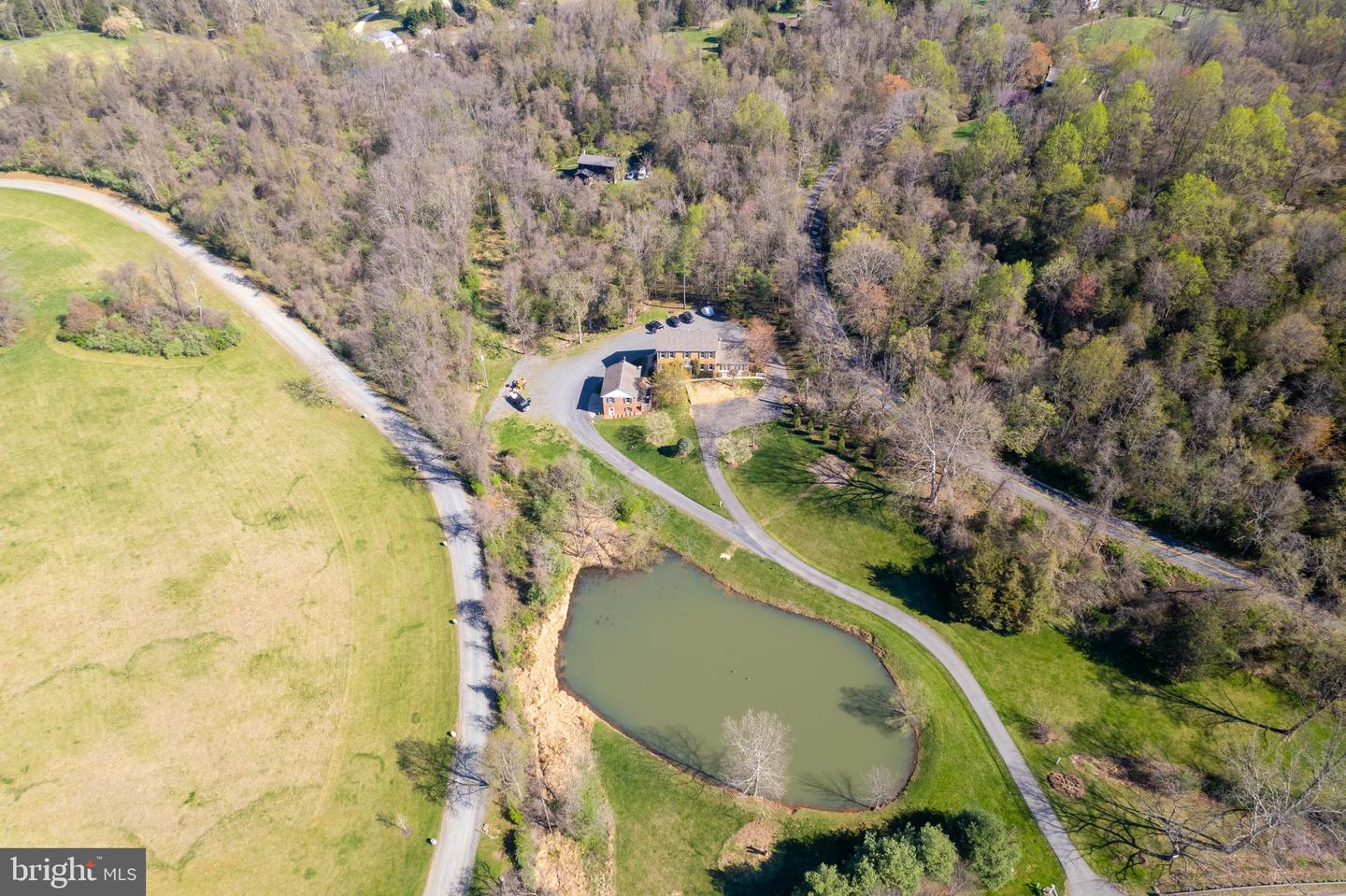 39070 Little River Turnpike, Aldie